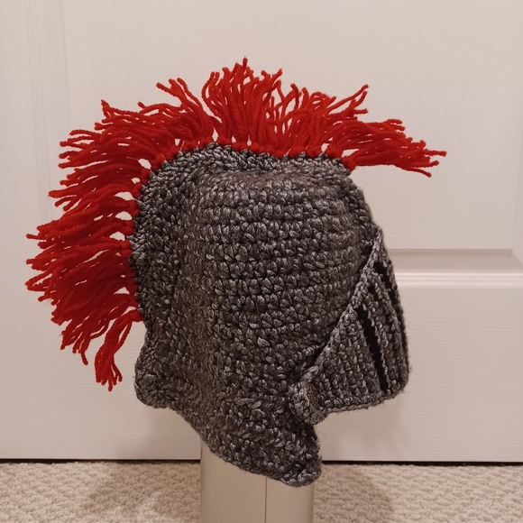Handmade Medieval Helmet Toque - Picture 9 of 13